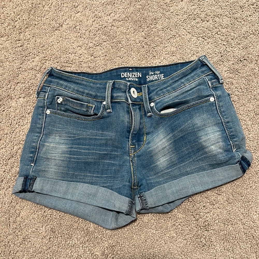 levi’s jean shorts